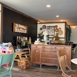 Elixir Coffee - Lavender Huckleberry Lemonade is totally worth trying!