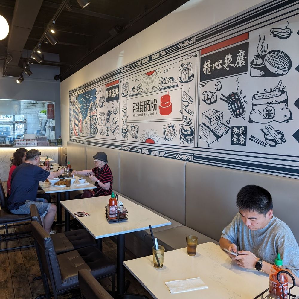 Millstone Rice Rolls - Artwork and seating - Cantonese Near Me - Richmond Hill, Ontario Millstone Rice Rolls - Artwork and seating - Cantonese Near Me - Richmond Hill, Ontario