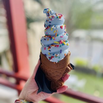 WAFU - Cereal Milk Soft Serve w/ Rainbow Sprinkles - Desserts Near Me - Orlando, Florida WAFU - Cereal Milk Soft Serve w/ Rainbow Sprinkles - Desserts Near Me - Orlando, Florida