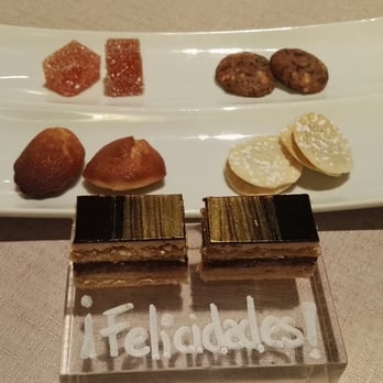 Venta del Soton - Petit four... siempre tan detallistas!! - Signature Cuisine Near Me - Esquedas, HU Venta del Soton - Petit four... siempre tan detallistas!! - Signature Cuisine Near Me - Esquedas, HU