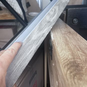 Daniel Family Movers - This is the headboard of a queen size bed, and the rails. There are actual dents in both. - Movers Near Me - Sparks , Nevada Daniel Family Movers - This is the headboard of a queen size bed, and the rails. There are actual dents in both. - Movers Near Me - Sparks , Nevada