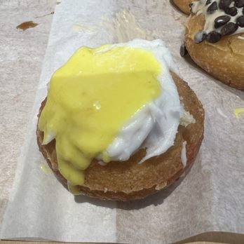 Da Vinci’s Donuts - Lemon - Donuts Near Me - Roswell, Georgia Da Vinci’s Donuts - Lemon - Donuts Near Me - Roswell, Georgia