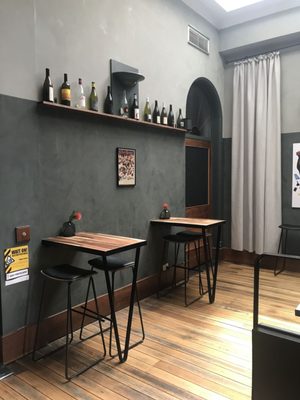 Lucinda Wine Bar by null