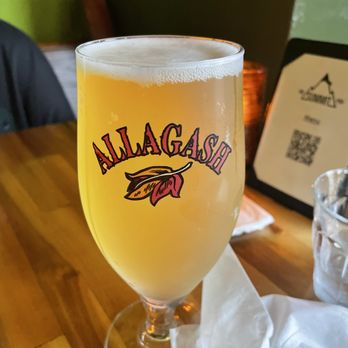 The Summit - Allagash - Cocktail Bars Near Me - Pittsburgh, Pennsylvania