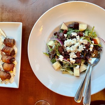 21 Steps Kitchen & Bar - TINY BACON WRAPPED BEEF FILETS and WINTER SALAD - Steakhouses Near Me - Whistler, British Columbia 21 Steps Kitchen & Bar - TINY BACON WRAPPED BEEF FILETS and WINTER SALAD - Steakhouses Near Me - Whistler, British Columbia