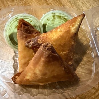Bombay Pizza & Curry - Samosas - Indian Near Me - Beaverton, Oregon Bombay Pizza & Curry - Samosas - Indian Near Me - Beaverton, Oregon