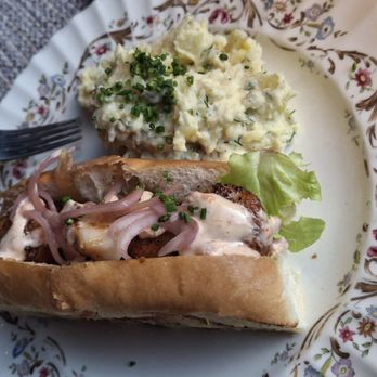 Landmark Oyster House - Scallop Dog - Seafood Near Me - Victoria, Prince Edward Island Landmark Oyster House - Scallop Dog - Seafood Near Me - Victoria, Prince Edward Island