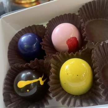 KKÔ Chocolate - Chocolatiers & Shops Near Me - Mount Dora, Florida KKÔ Chocolate - Chocolatiers & Shops Near Me - Mount Dora, Florida