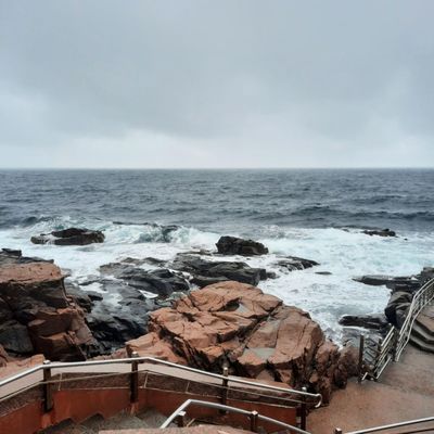 Thunder Hole by null