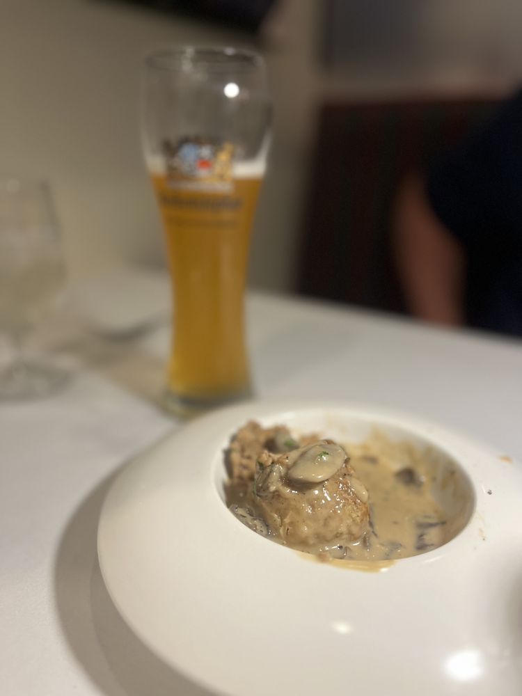 Social spots from Schnitzel Haus