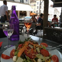 L'Ovale - Mozzarella salad