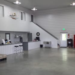 The lobby at Nature's Comfort