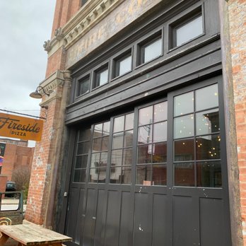 Fireside Pizza - Old Fire Station Entrance - Pizza Near Me - Cincinnati, Ohio