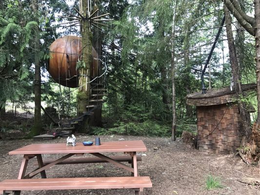 Free Spirit Spheres inc. by null