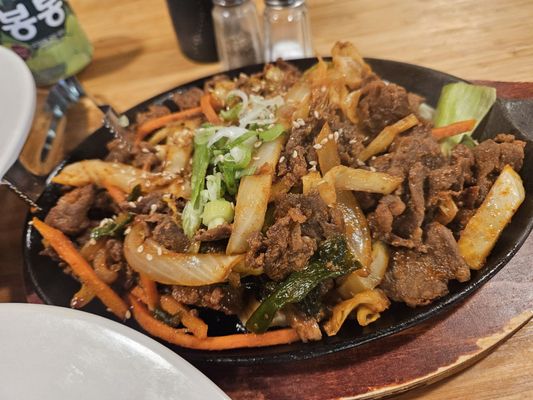Rock & Noodles by null