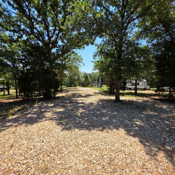 Colinas RV Park - RV Parks Near Me - Elgin, Texas Colinas RV Park - RV Parks Near Me - Elgin, Texas