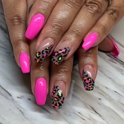 Heidi's Hands & Feet - Acrylic full set with art