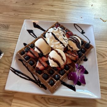 BB Cafe & Catering - Cafes Near Me - Burbank, California