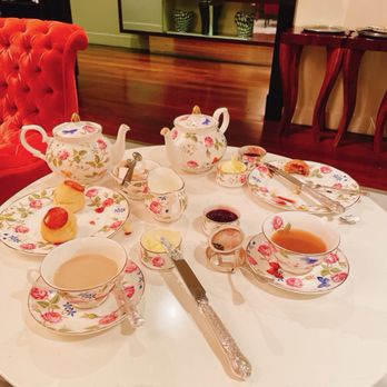The Rose Lounge - Very elegant - Tea Rooms Near Me - London, XGL