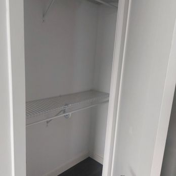 Placemakr Marymount Ballston - Closet 2 - Hotels Near Me - Arlington, Virginia