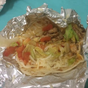 Los 3 Burritos - Ridiculous chicken taco - Mexican Near Me - Diamond, Illinois