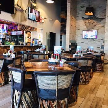 La Laguna Mariscos and Sushi - Dinning room - Sushi Bars Near Me - Laredo, Texas La Laguna Mariscos and Sushi - Dinning room - Sushi Bars Near Me - Laredo, Texas