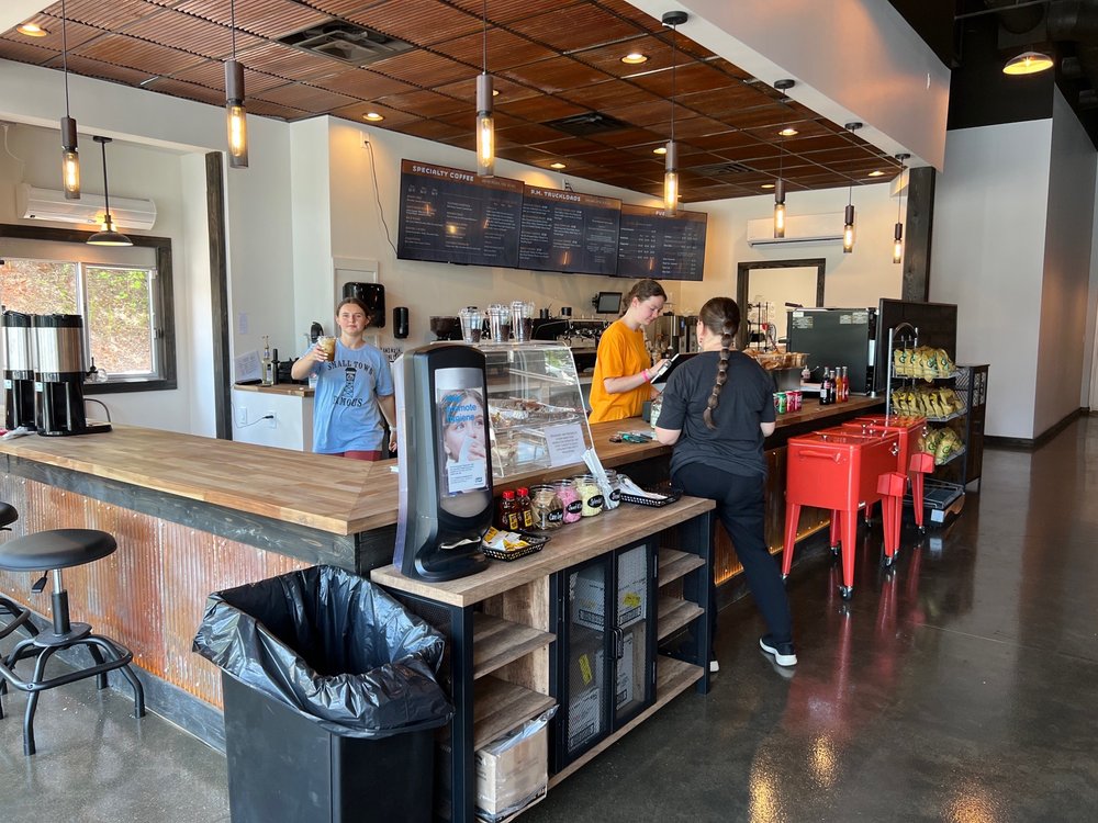 SOUTHERN FUEL AND COFFEE Updated September 2024 11 Reviews 2475