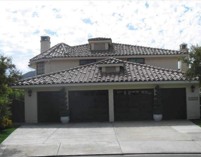 Slide of Extreme Roofing