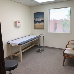 Interventional Pain Associates - Exam room