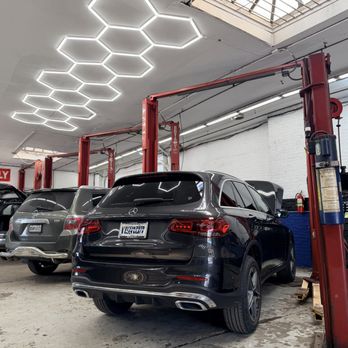 Blue Star Brothers - Top rated Auto Repair Shop in Greenpoint Brooklyn NY - Body Shops Near Me - Brooklyn, New York Blue Star Brothers - Top rated Auto Repair Shop in Greenpoint Brooklyn NY - Body Shops Near Me - Brooklyn, New York