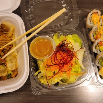 Ohsio Sushi - Dinner - chicken yakisoba, house salad, spicy tuna roll - Sushi Bars Near Me - Waukegan, Illinois Ohsio Sushi - Dinner - chicken yakisoba, house salad, spicy tuna roll - Sushi Bars Near Me - Waukegan, Illinois
