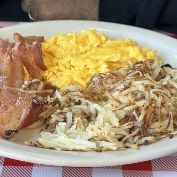 The Galloping Hen - Breakfast & Brunch Near Me - Thousand Oaks, California