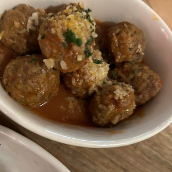 VinoVero - Meatballs - flavorful - Wine Bars Near Me - Los Gatos, California VinoVero - Meatballs - flavorful - Wine Bars Near Me - Los Gatos, California