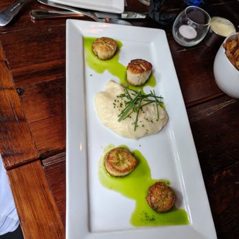 N 7 - Seared Scallops - French Near Me - New Orleans, Louisiana N 7 - Seared Scallops - French Near Me - New Orleans, Louisiana