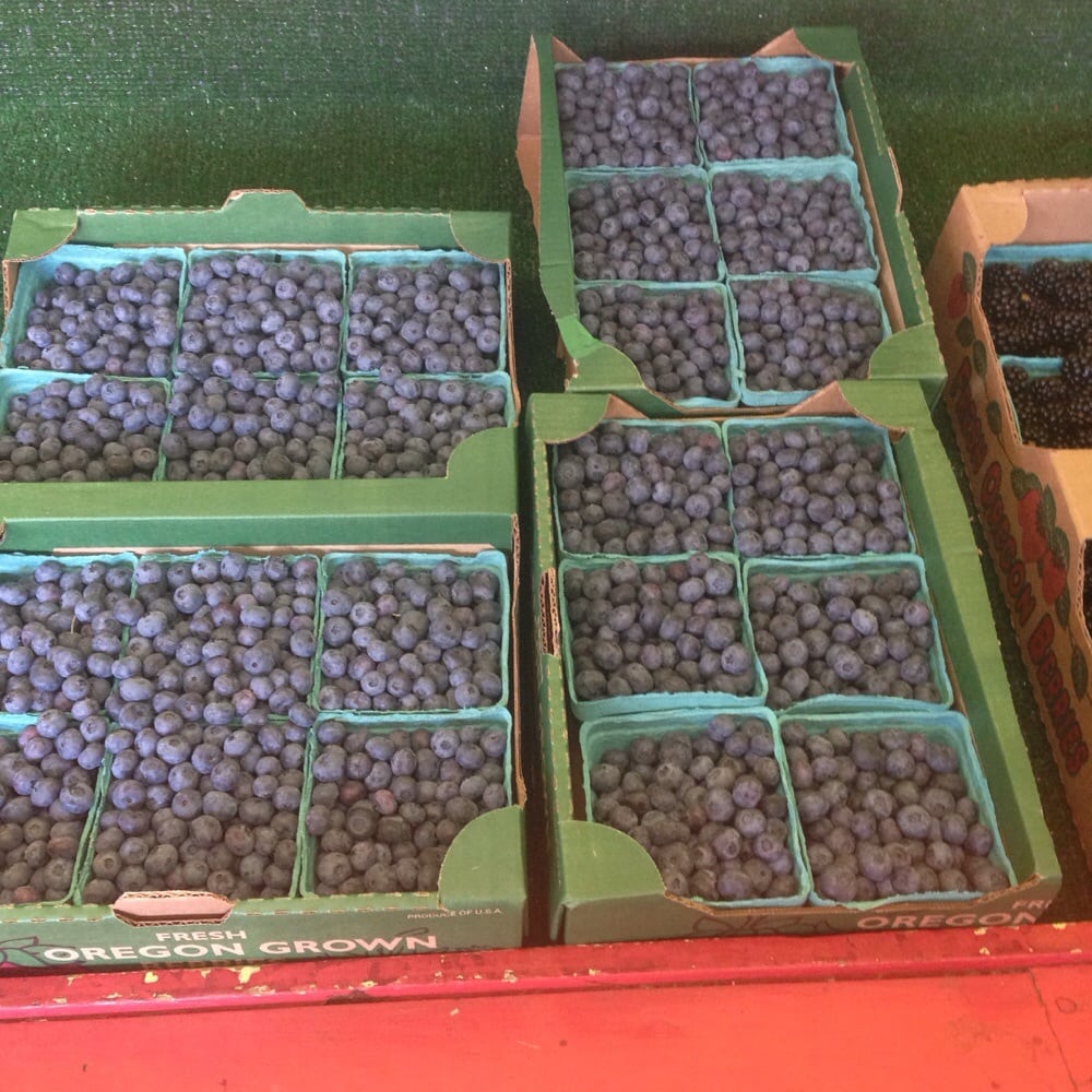 EVANS FRUIT STAND IN THE DALLES Updated September 2024 2416 E 2nd