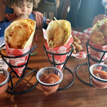 The Crab Pot - Happy hour fish tacos! - Seafood Near Me - Long Beach, California