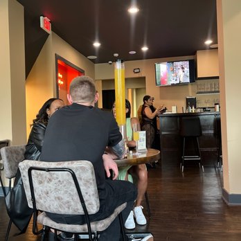 Krave Restaurant & Lounge - Mimosa tower - Lounges Near Me - Washington, DC, District of Columbia