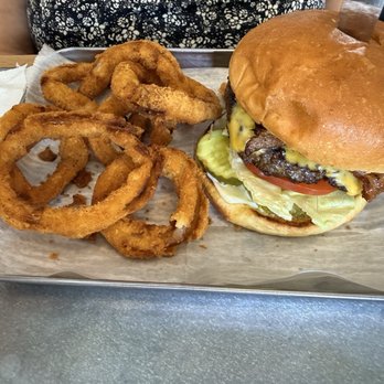 Scottie B's Burgers - Armando burger with onion rings (perfection) - Burgers Near Me - Chattanooga, Tennessee Scottie B's Burgers - Armando burger with onion rings (perfection) - Burgers Near Me - Chattanooga, Tennessee