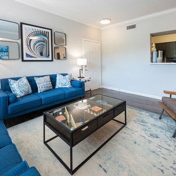 Breakers at Windmill Lakes - Apartments Near Me - Houston, Texas