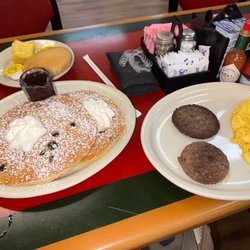 Jay Jay Cafe II - Blueberry Pancake Special