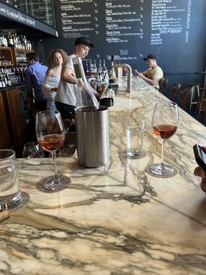 Ardesia Wine Bar by null