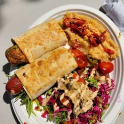 Royal Egyptian Cuisine - Mixed wrap (1 vegan, 1 meat) platter