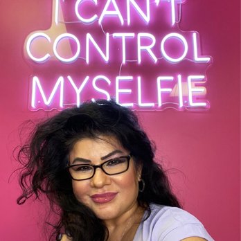 Original Selfie Museum - This place makes you Lose Control - Art Museums Near Me - Seattle, Washington