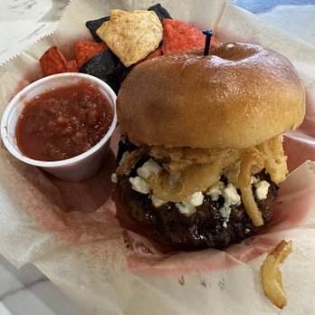 Vinyl Tap and Table - Burgers Near Me - Mishawaka, Indiana