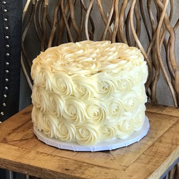 Smallcakes Ahwatukee - Custom Carrot Cake with cream cheese icing. Outstanding. - Cupcakes Near Me - Phoenix, Arizona Smallcakes Ahwatukee - Custom Carrot Cake with cream cheese icing. Outstanding. - Cupcakes Near Me - Phoenix, Arizona