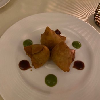 Mahal Classic  Indian - Samosas - Indian Near Me - Roslyn Heights, New York
