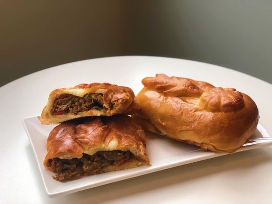 Pinoyshki Bakery, Cafe & Bar by null