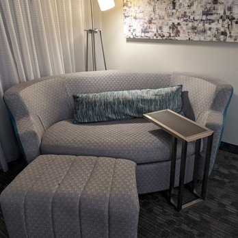 Courtyard by Marriott Valdosta - Seating in the room - Hotels Near Me - Valdosta, Georgia Courtyard by Marriott Valdosta - Seating in the room - Hotels Near Me - Valdosta, Georgia