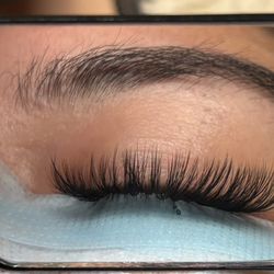 Halos Salon & Beauty Retail