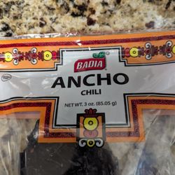ALDI - Making seasoned steak for hubby's steak tacos